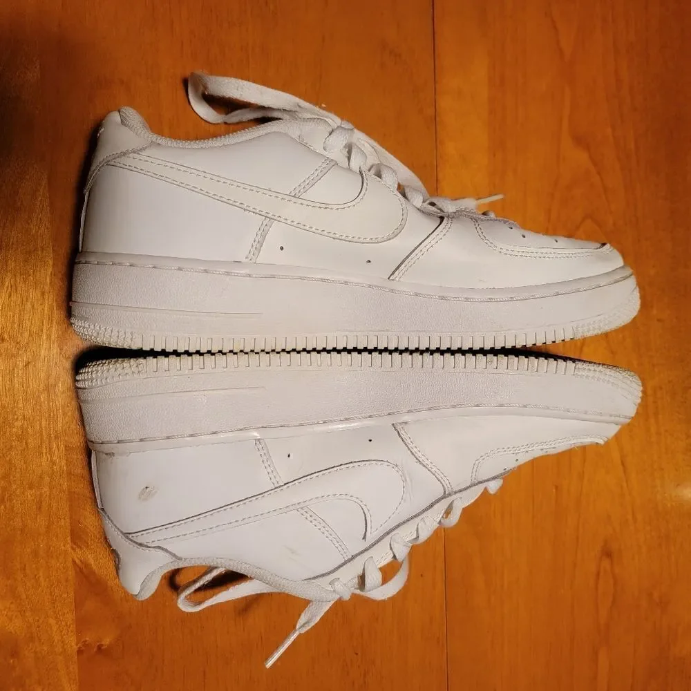 Nike Kids' Air Force 1 size 7